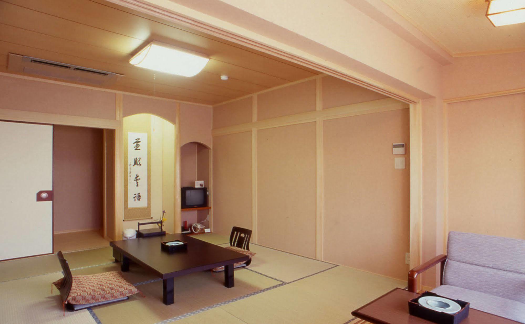Hitomaru Kadan Hotel Akashi Bagian luar foto